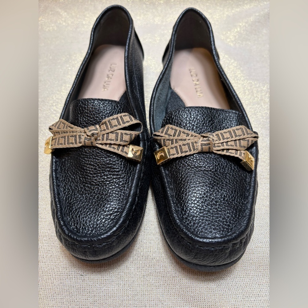 Luz Da Lua Flat Loafer